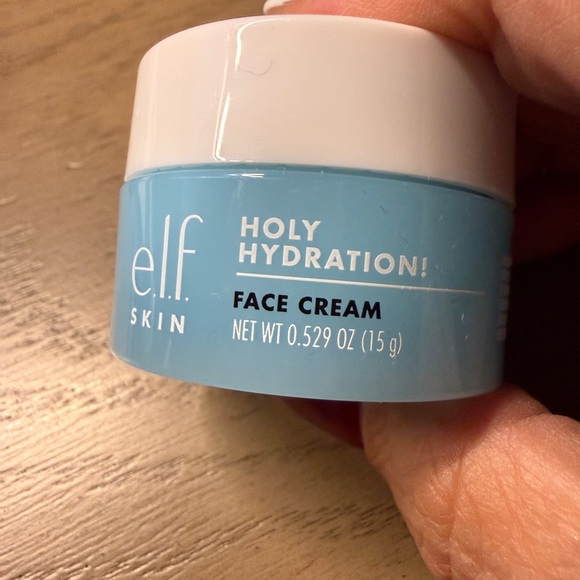 ELF Skincare & lash care - Picture 5 of 10